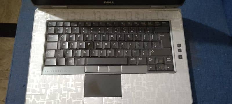 Dell latitude E6430 i5 3rd generation 9