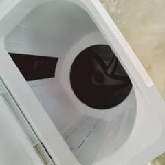 Washing machine with dryers