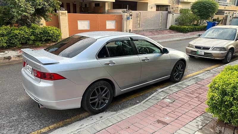 Honda Accord 2002 Registered in 2021 14