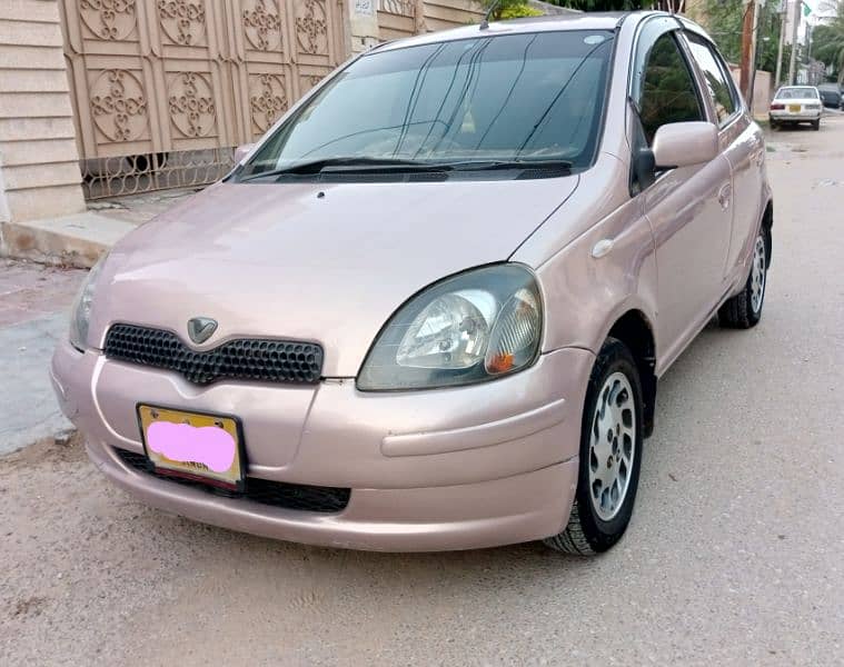 Toyota Vitz 2001 1