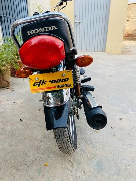 Honda 125 6