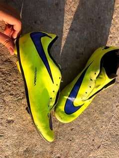 Nike hyper venom boots