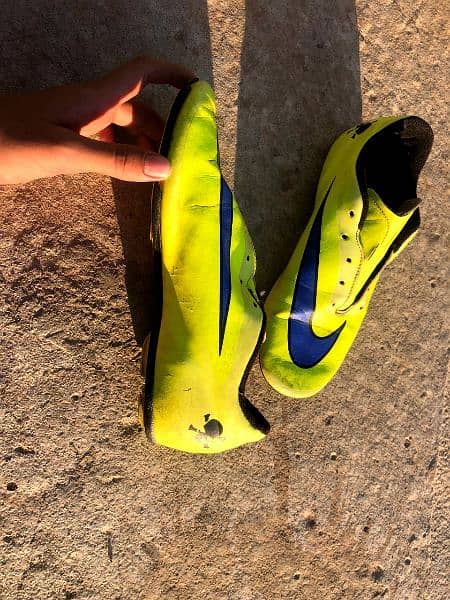 Nike hyper venom boots 2