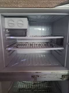 PEL refrigerator