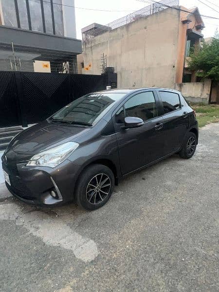 Toyota Vitz 2018 1