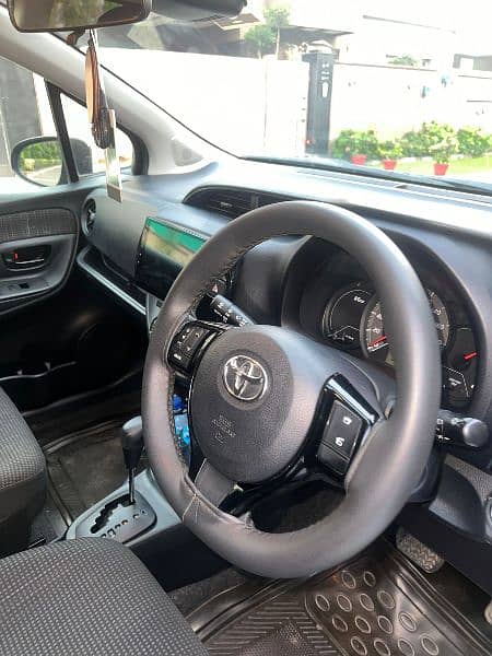 Toyota Vitz 2018 6