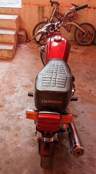 Honda CG 1997 model outclassed condition 4