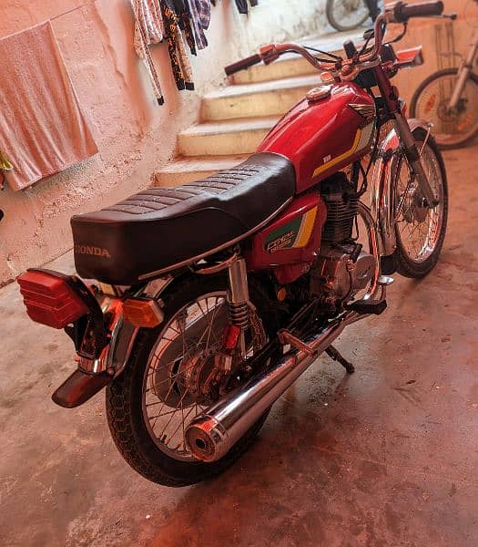 Honda CG 1997 model outclassed condition 7