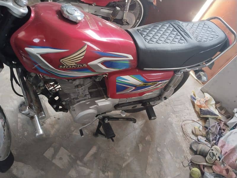 Honda 125 2022 03219599697 4