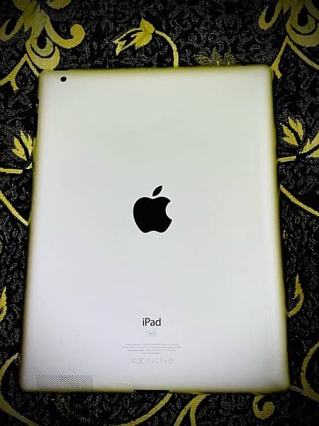 Apple ipad 2nd gen for sale condition is 10 by 8 and no bypass 3