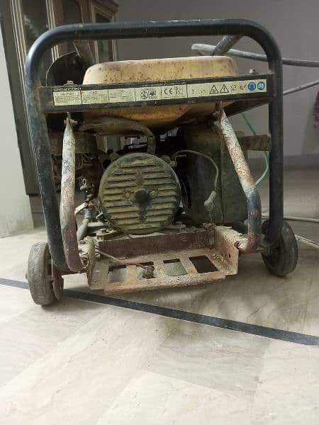 selling firmen generator SPG3000E2 2