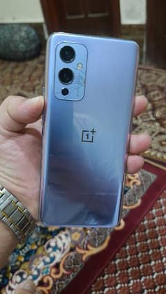 OnePlus 9 5G