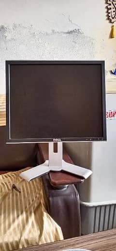 lcd for sale 0