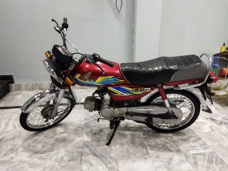 CD 70 HONDA BIKE 6