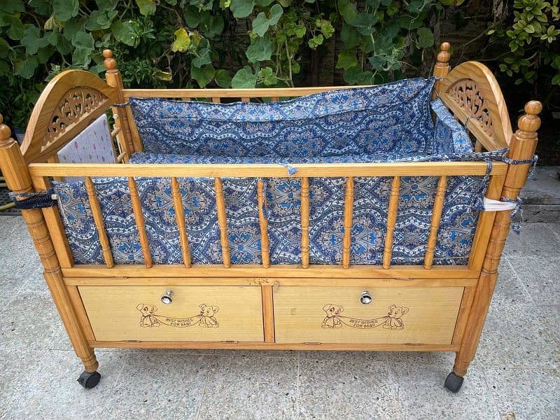 Baby Cot 0