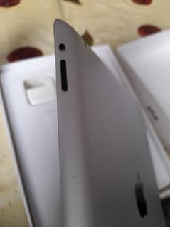 Apple Ipad 4    (2/16)