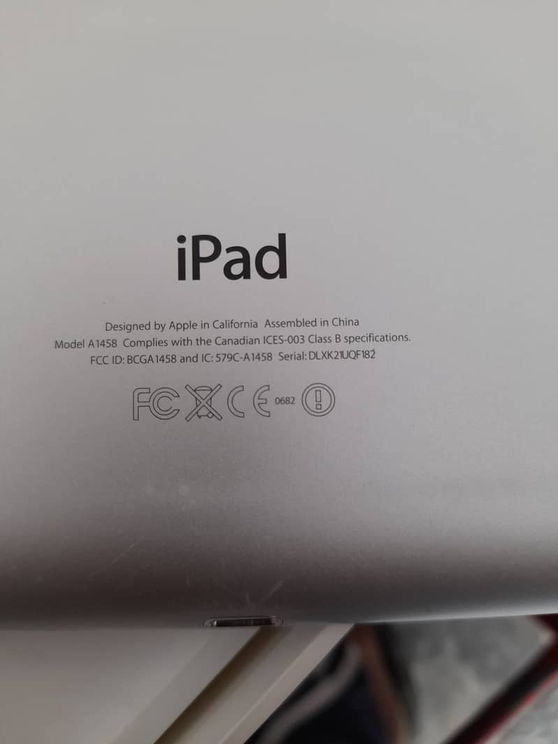 Apple Ipad 4    (2/16) 1