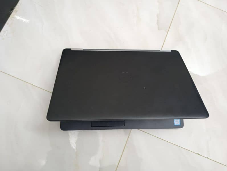 Dell Latitude E5570, core i5 6th Gen 6440, 8GB RAM 1TB HDD. 3