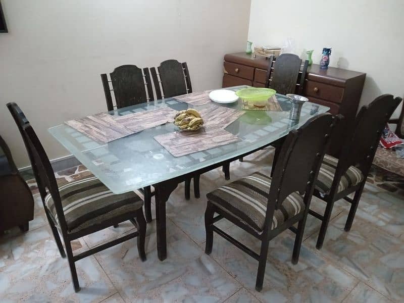 Dining table for sale 1