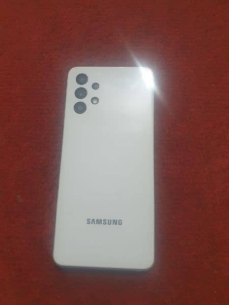 A 32 Samsung 128 Gb 1