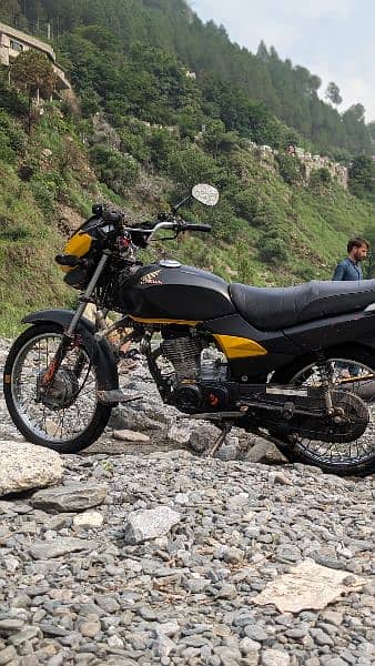 Honda 125 dream 2018 model Islamabad number no open 2