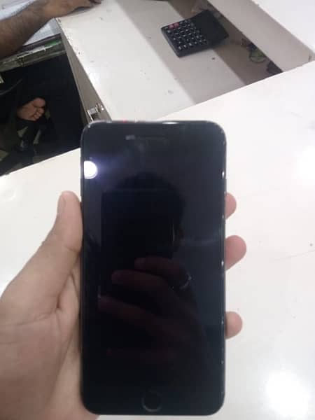 i phone 7plus 128gb pta approved 1