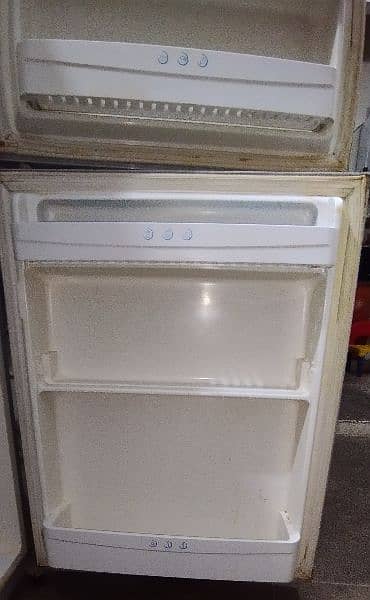 Haier Fridge HRF-310M 7