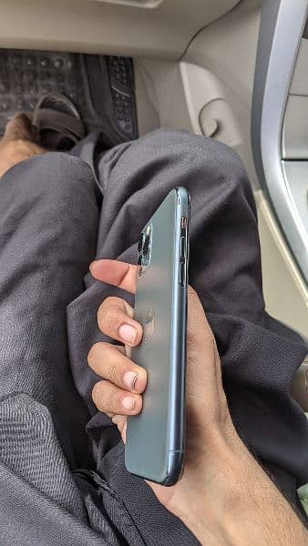 IPHONE 11 PRO PTA APROVED 256 GB 1