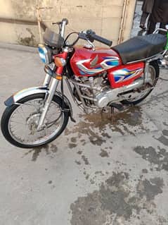 CG 125 motorcycle new condition