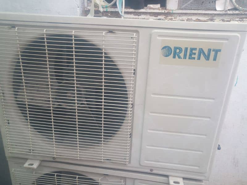 Lush condition all ok 10/10 Orient 1.5 ton  Ac for sale 4