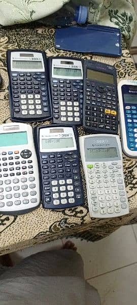 Calculator Casio/ Texas Instruments 5