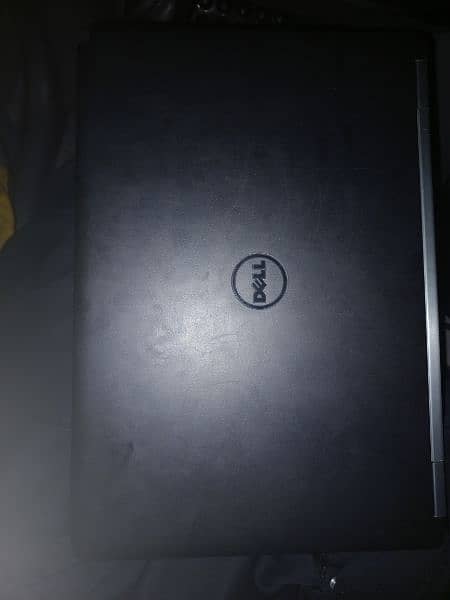 Dell Latitude E7470 0