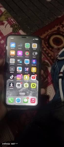 iphone 11 gb128 4