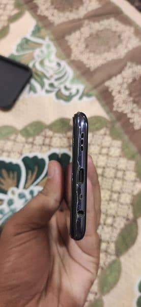 oppo f19 lush condition 3