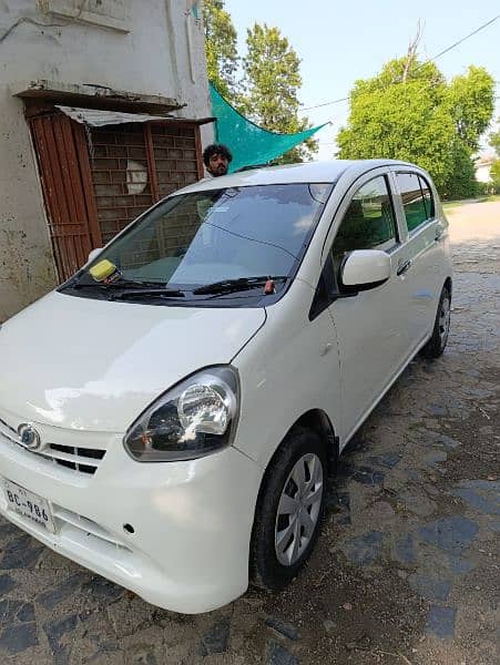 Daihatsu Mira 2012/14 4