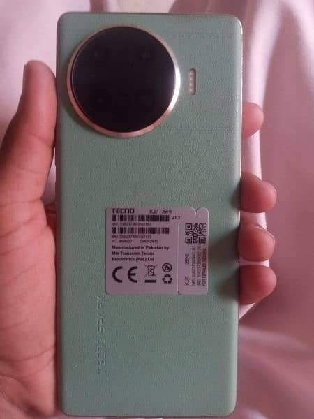 Tecno spark 20 pro + 256gb 1