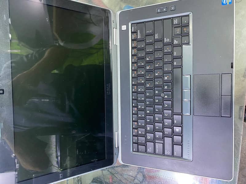 Lenovo i3 6 generation 4gb 128gb webcam 10/10 condition 3hours batter 3