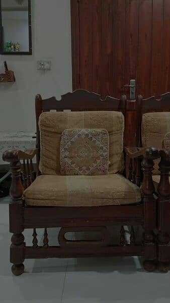 5 Seater Sofa and Table for Sale 1