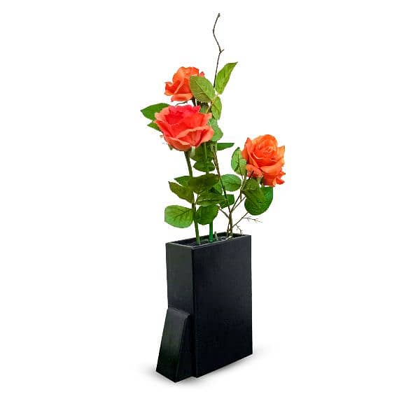 artificial flowers with vase. 4