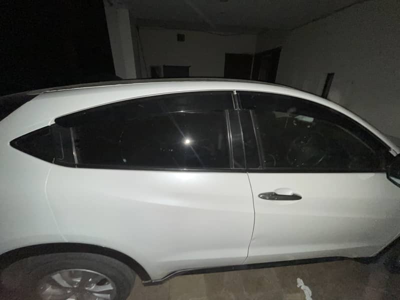 Honda Vezel 2014 1