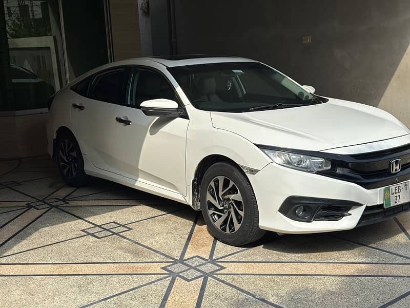 Honda Civic Turbo 1.5 2016 4