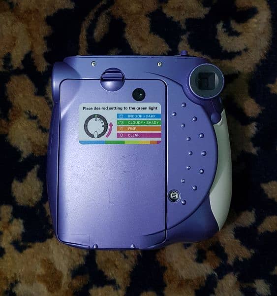 Instax Polaroid Instant Camera. 2