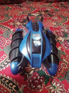 This is  stunt rc car