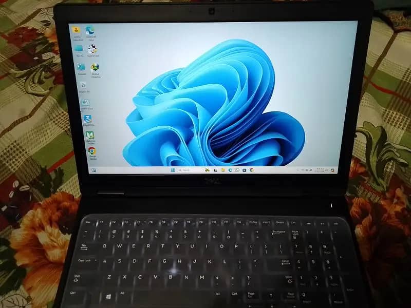 dell i5 6th generation touch screen laptop 2