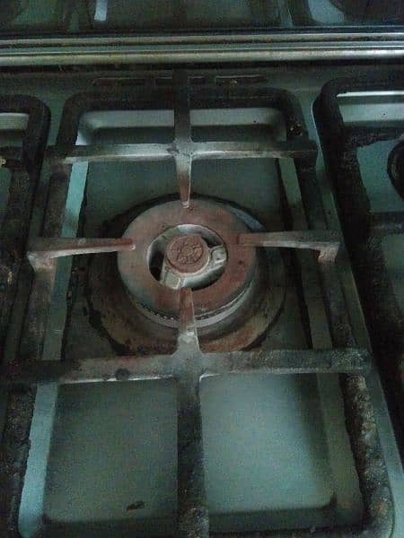 stove + baking oven/ gas oven ( 5 burners) 5