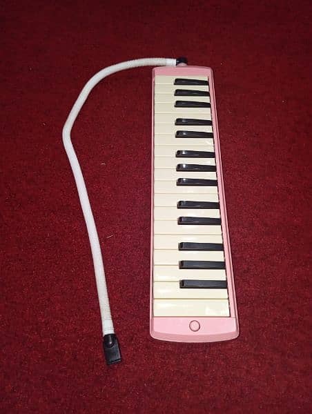 Original Yamaha melodica 32 keys 4