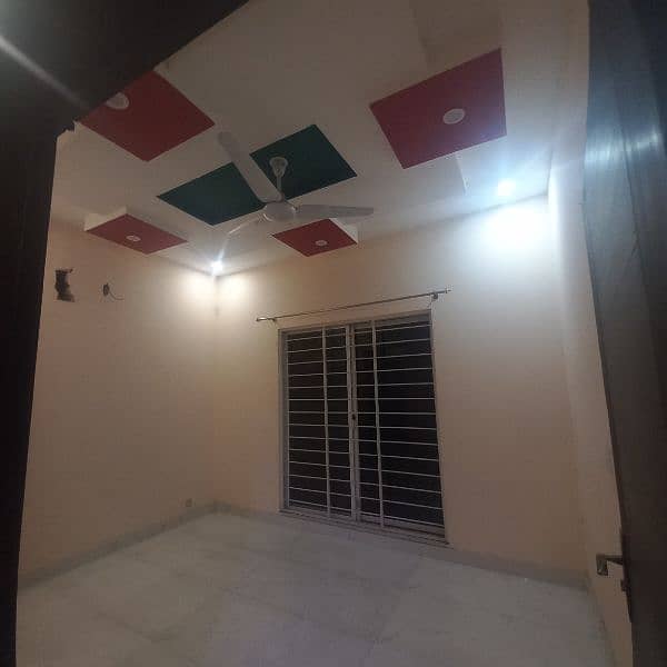 5 marla House Upper Portion For Rent in Bahria Town Lahore 5