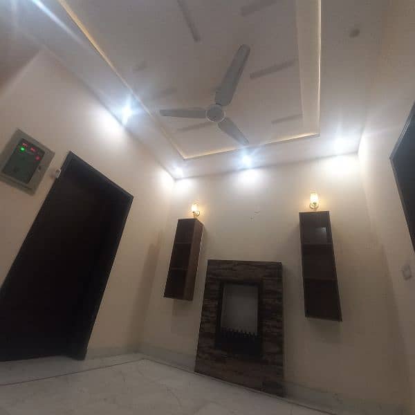 5 marla House Upper Portion For Rent in Bahria Town Lahore 9