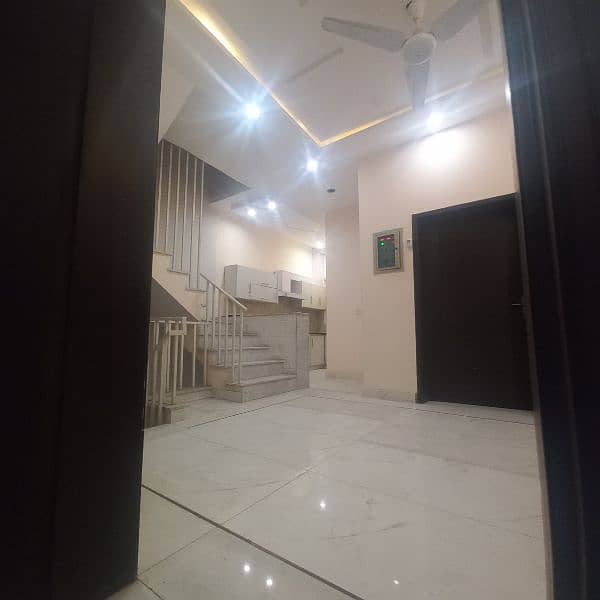 5 marla House Upper Portion For Rent in Bahria Town Lahore 11