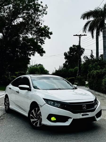 Honda Civic Oriel 2017 1